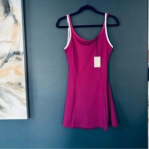 Womens active dress medium maroon tennis dress nwt / shorts sincerely Jules XL